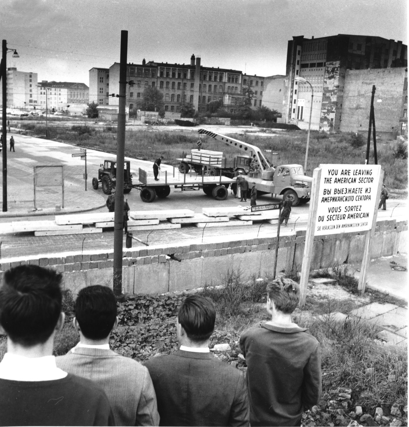 1961: Berlin Wall